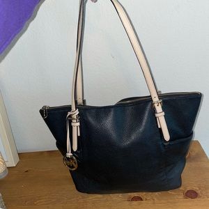 Black Michael Kors Tote Purse